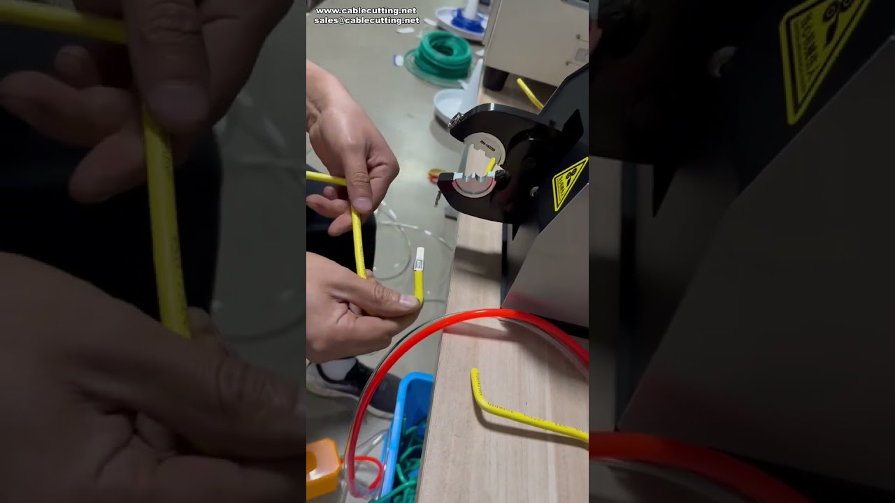 Powerful Pneumatic Crimping Machine for Terminals Up to 300 sq mm